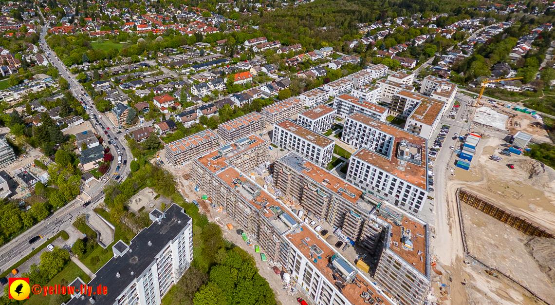 04.05.2023 - Luftbilder vom Alexisqaurtier und Pandion Verde in Neuperlach